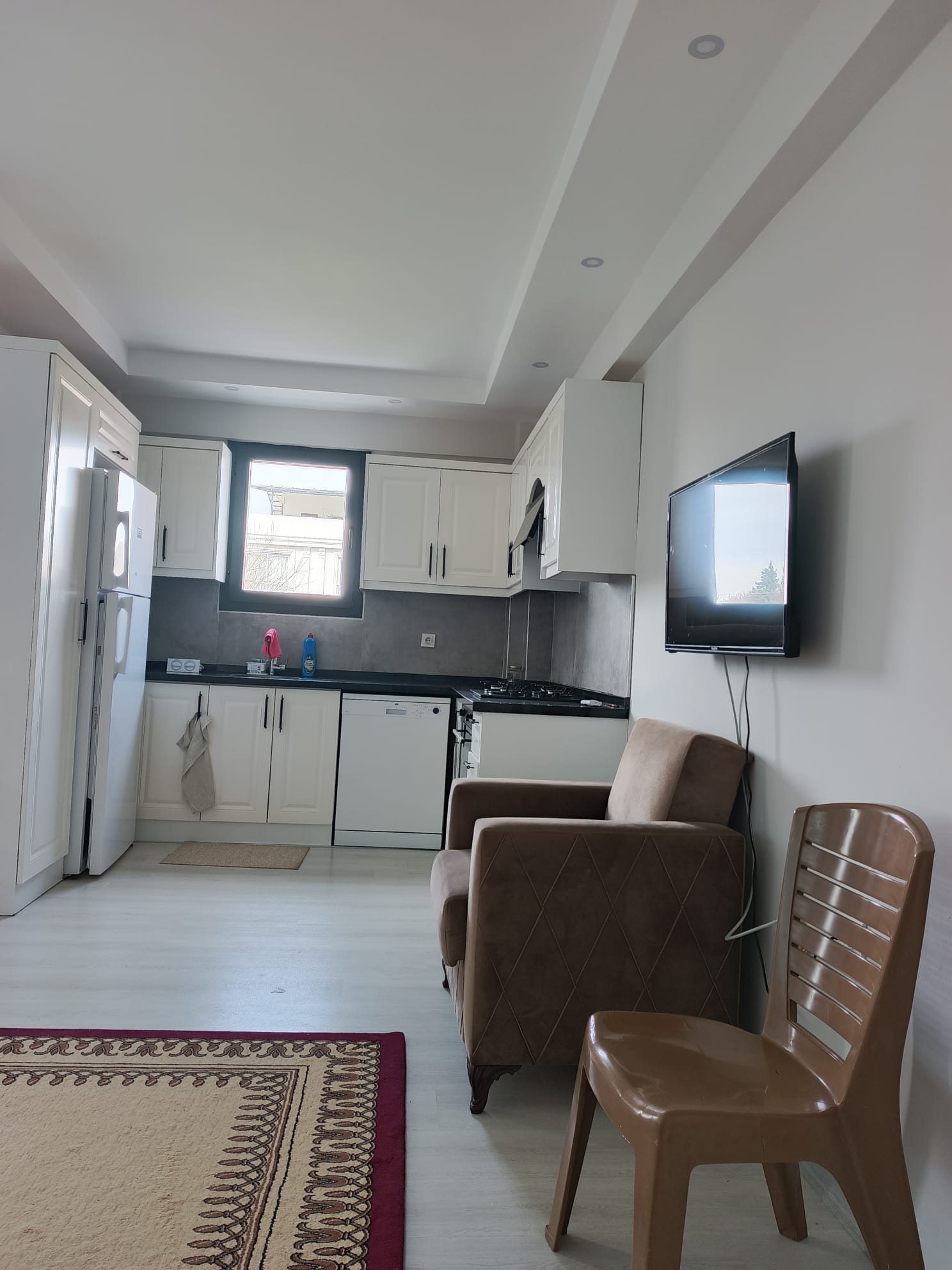 Dalaman Altıntaş’ta Eşyalı Satılık 2+1 Ara Kat Daire | 60 m² Net | Balkonlu